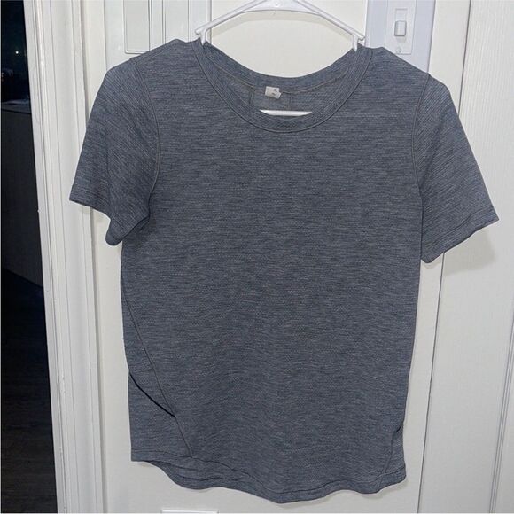 Lululemon Go The Distance Heather Black/Gray Short Sleeve Tee - Picture 4 of 6